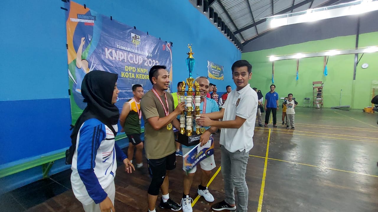 Pemuda LDII Sukses Juarai Turnamen Bulu Tangkis KNPI Kota Kediri