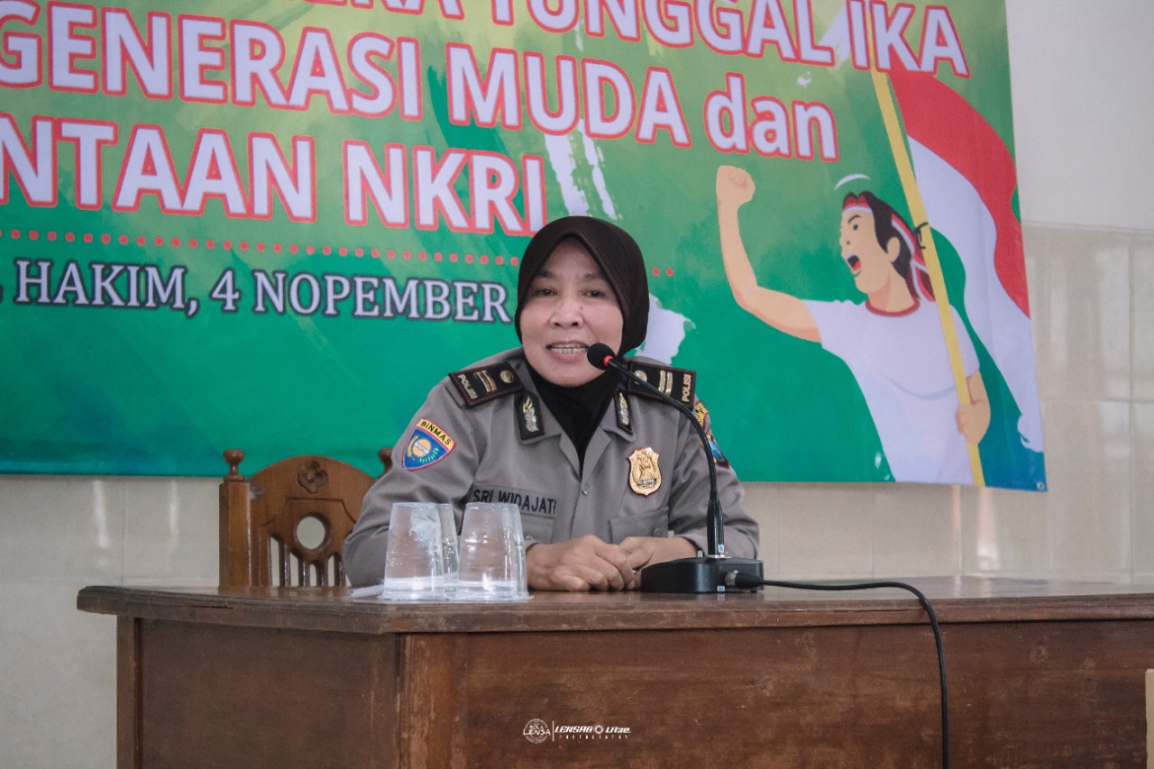 Perkuat Bhineka Tunggal Ika, Polsek Mojoroto Bekali Generasi Muda LDII