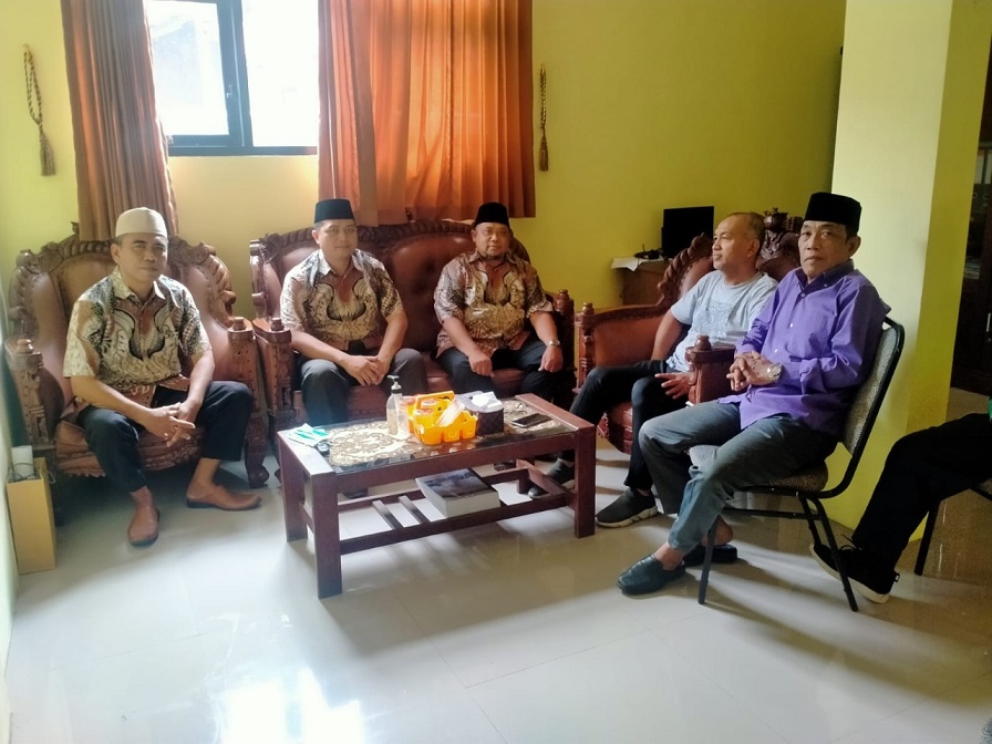 PAC LDII Bebekan Silaturahim ke Kantor Desa, Kades Beri Apresiasi