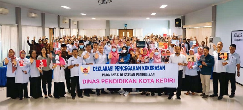 SMK Al Manshurin Kota Kediri Hadiri Deklarasi Pencegahan Kekerasan pada Anak