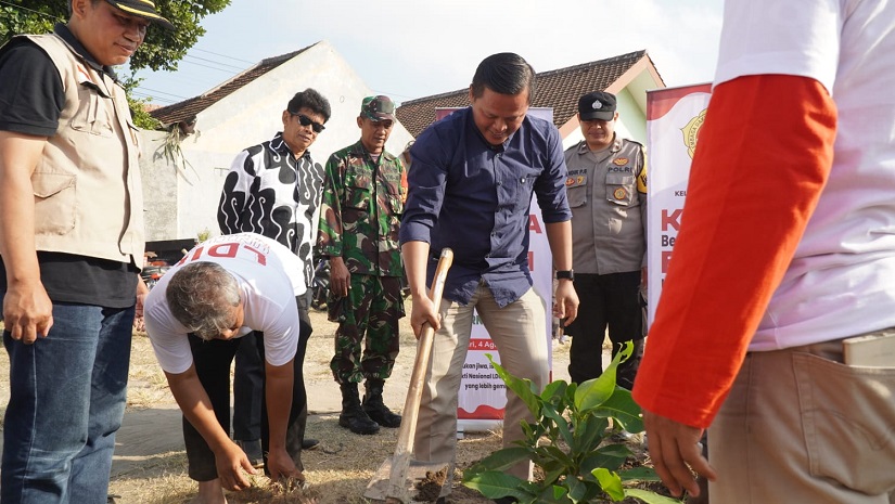 Jelang HUT 78 RI, LDII Kota Kediri Sukseskan Kerja Bakti Nasional