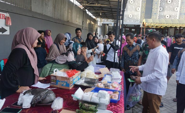 Pemuda LDII Burengan Sukses Gelar Bazaar Takjil Ramadhan Meriah