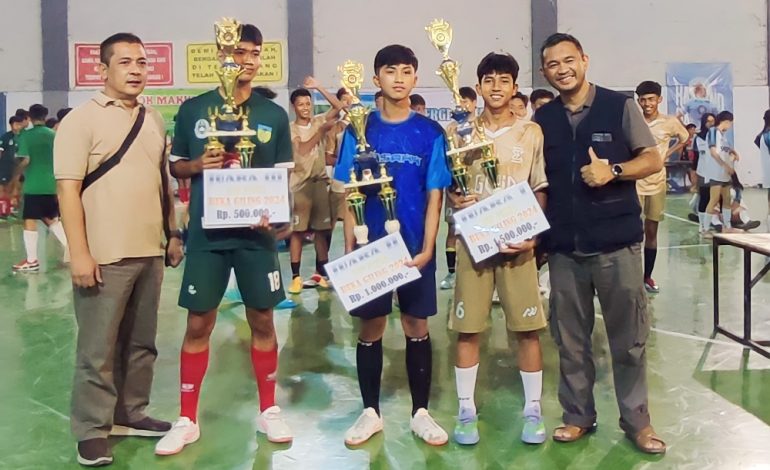 PKPPS Wustha Wali Barokah Kediri Raih Juara Turnamen Futsal DSM-GM Cup 2024