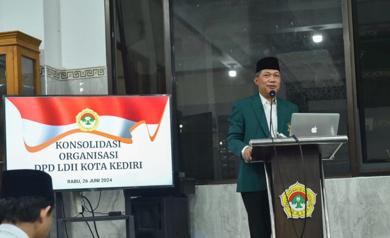 Ketua LDII Kota Kediri: Guru Harus Jadi 'Filter Etika Digital' untuk Bentengi Pemuda dari Dampak Negatif Teknologi