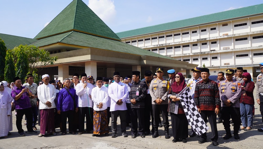 Ini Pesan LDII Saat Hadiri Pemberangkatan Calon Jemaah Haji Kota Kediri