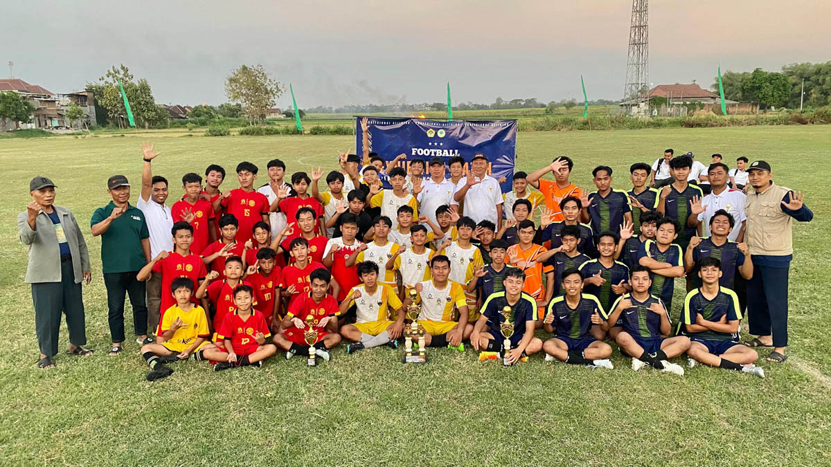 Membangun Karakter Melalui Sepak Bola: Pemuda LDII Kediri Gelar Football Exhibition Match 2024