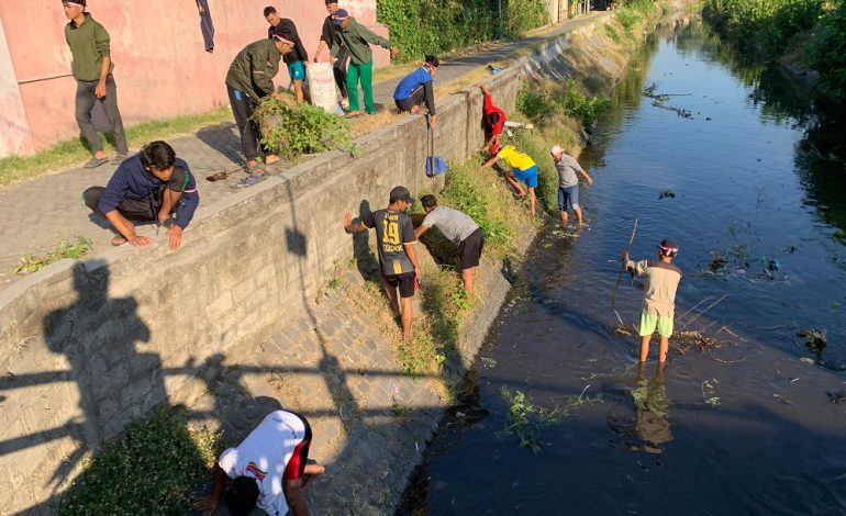 Komitmen Jaga Lingkungan, PAC LDII Tempurejo Adakan Kerja Bakti Bersama Warga