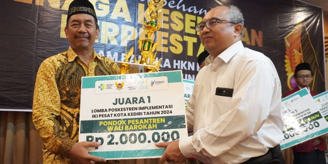 Pondok Pesantren Wali Barokah Kediri Raih Juara Pertama dalam Lomba Pesantren Sehat IKI PESAT