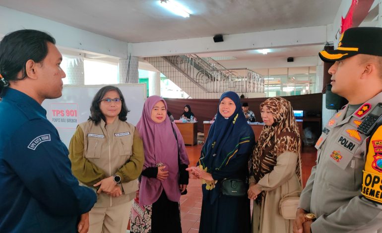 PJ Walikota Kediri Kunjungi TPS Loksus Wali Barokah