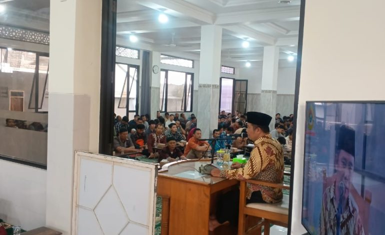 DPD LDII Kota Kediri Gelar Seminar Peningkatan Kapasitas Ustadz dan Ustadzah untuk Wujudkan SDM Profesional Religius