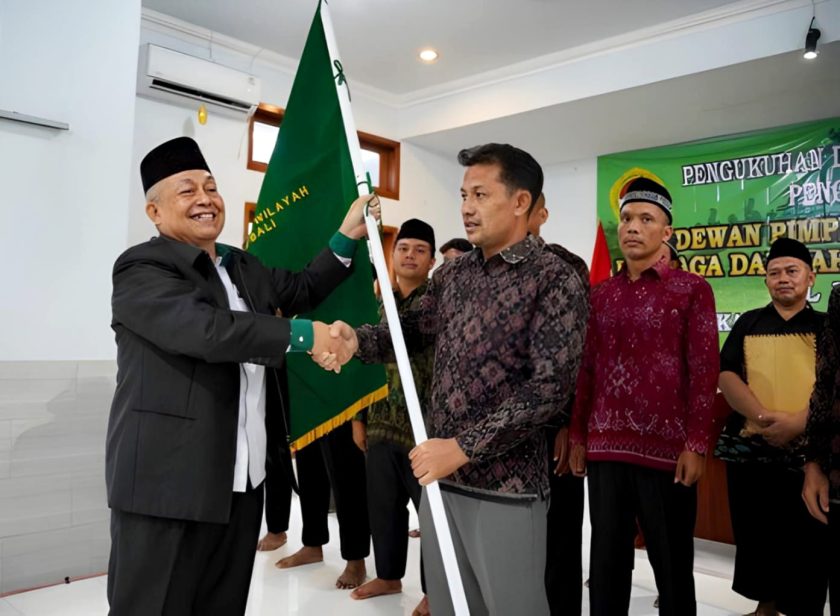 Kukuhkan Pengurus Jembrana, Ketua LDII Bali Tekankan Sinergi Hingga Level Banjar Adat