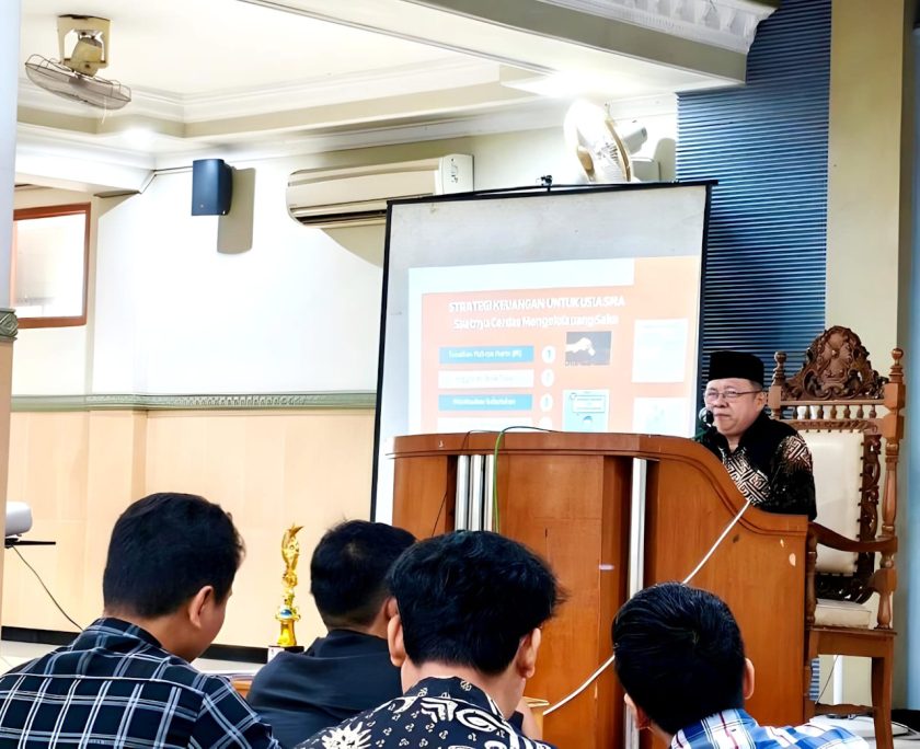 Bedah Strategi Literasi Keuangan "SMART", LDII Kota Surabaya Gelar Pelatihan Manajemen