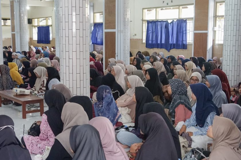 Peserta Pengajian Rutin Wanita LDII Kota Kediri pada Minggu (25/1) di Pondok Pesantren Nurul Huda Al Manshurin, Kota Kediri.