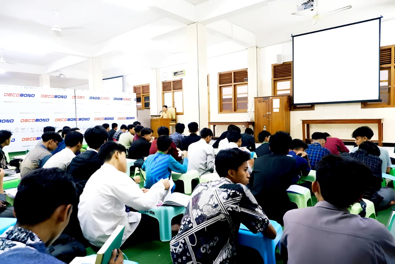 Hadirkan Guest Teacher dari Australia, Ponpes Wali Barokah Gelar “Asrama Al-Qur’an in English” Selama Ramadan