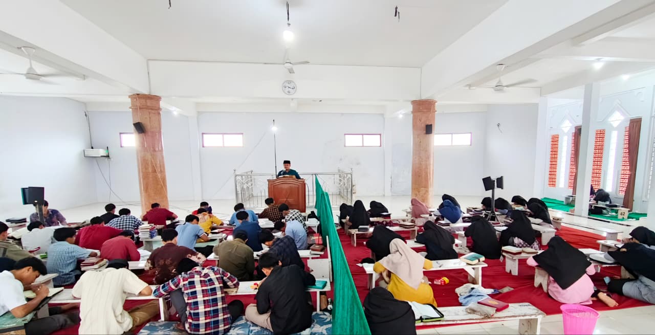 Bahas Bahaya Munafik, Sekretaris LDII Kota Kediri Ajak Santri Jaga Kemurnian Iman