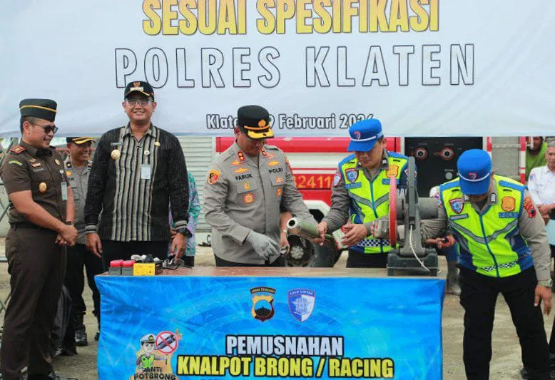 LDII Klaten Hadiri Pemusnahan Miras dan Knalpot Brong di Polres Klaten