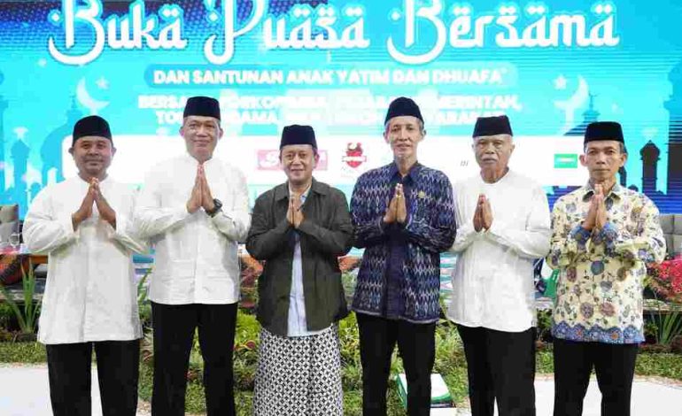 Bukber di Ponpes Wali Barokah, Ketua DPD LDII Kediri Serukan Kolaborasi untuk Bangun Kota yang Harmonis