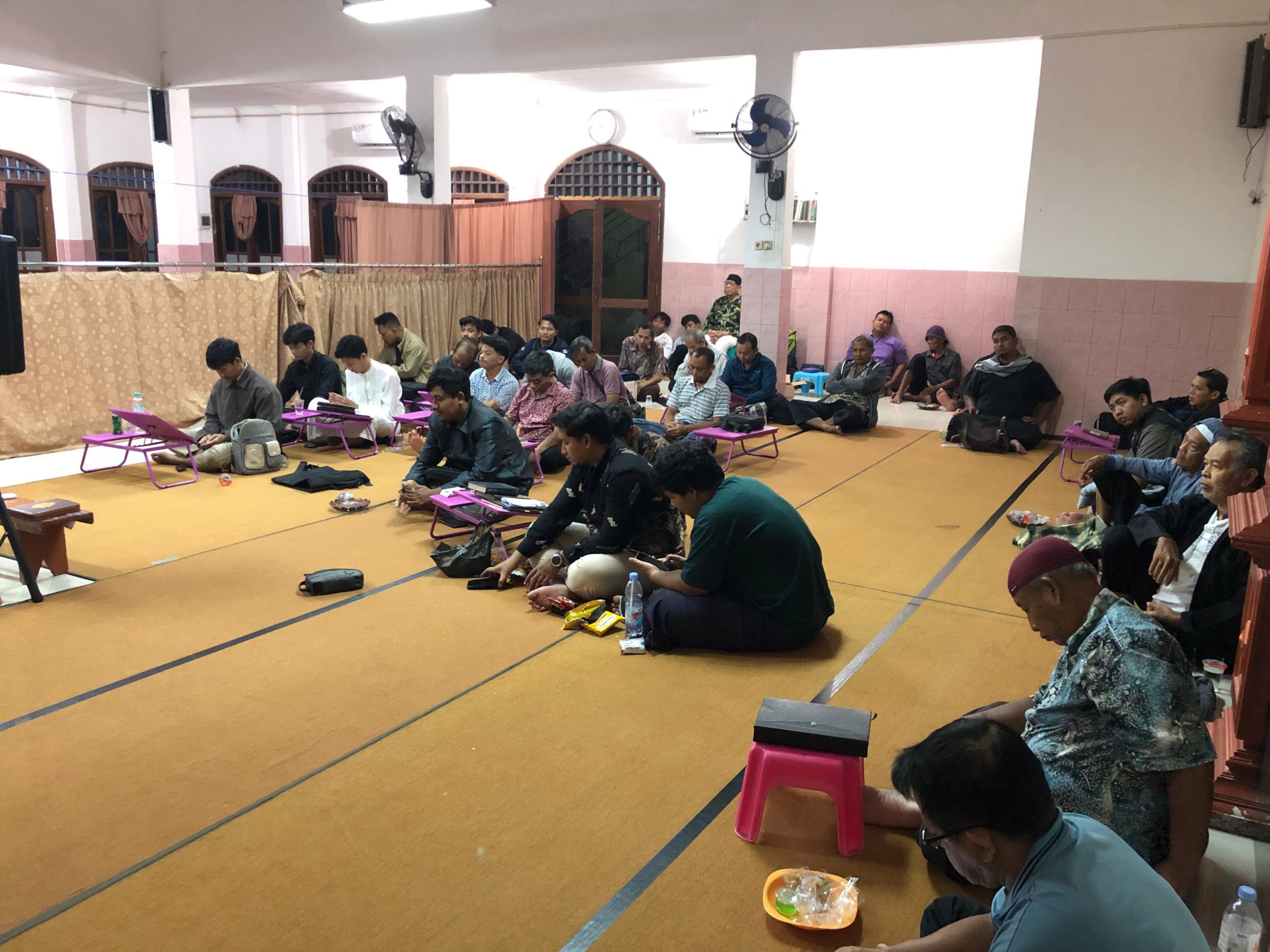 Warga LDII Kota Kediri Ramaikan Masjid untuk Iktikaf Malam 21 Ramadhan