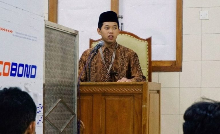 Pondok Pesantren (Ponpes) Wali Barokah Kota Kediri menggelar program rutin tahunan bertajuk “Asrama Al Quran in English”. Foto: LINES.