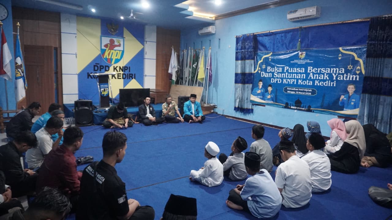 Pemuda LDII Kota Kediri Hadiri Aksi Sosial dan Bukber DPD KNPI