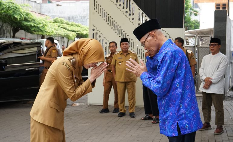 Wali Kota Kediri Silaturahim ke Ponpes Wali Barokah, Perkuat Sinergi Ulama dan Umaro