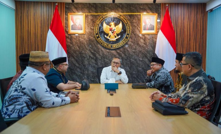 Menko Pangan Zulhas Gandeng LDII Perangi Kemiskinan Sektor Pangan, Ketum LDII: Kami Siap Bergerak