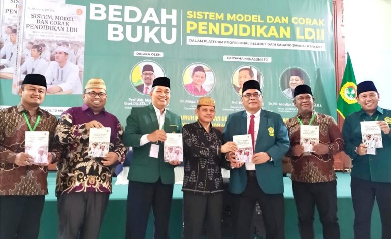 Bedah Buku Sistem Pendidikan LDII, Perkuat Konsep Profesional Religius di Dunia Pendidikan