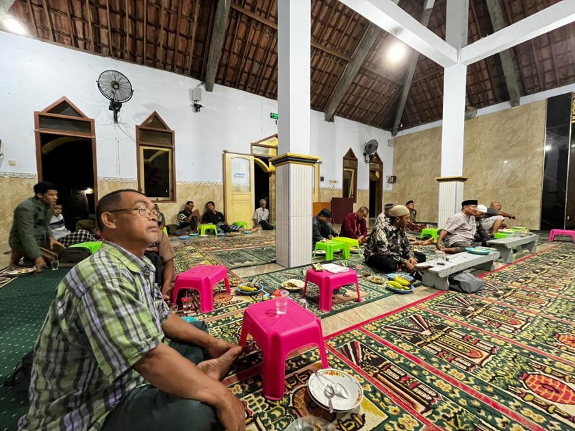 PC LDII Mojoagung Gelar Pembekalan Pengurus Berbasis Filosofi Parenting Jawa ‘Tutur, Uwur, Sembur’