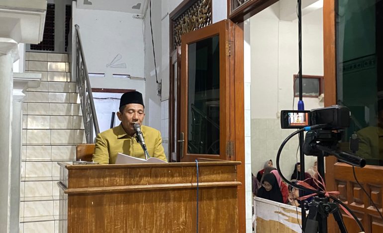 Pengajian Rutin yang digelar DPD LDII Kota Kediri, di Ponpes Nurul Huda Al Manshurin, Kota Kediri (8/8).