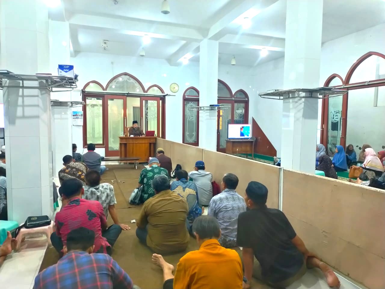 Cegah Jerat Judol dan Pinjol, DPD LDII Kota Kediri Bekali Warga Burengan Literasi Digital dan Hukum