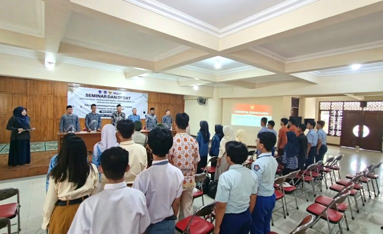 Hadiri Seminar dan Debat Pelajar, LDII Kota Kediri Dorong Pemuda Jadi Pelopor Kerukunan